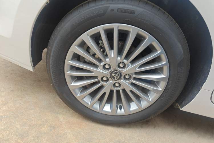 Used Toyota Camry 2024 Dual-Motor 2.0 HG Premium Edition
