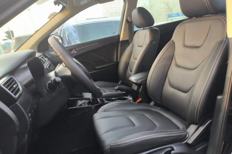 Used Dongfeng Fengon 580 2020 1.8L Manual Comfort Model Left Front Seat