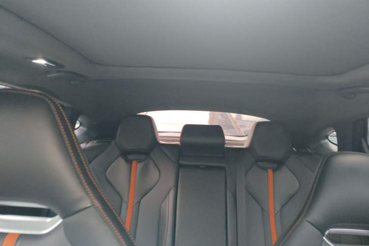 Used CHANGAN UNI-V 2024 1.5T Prestige Edition
