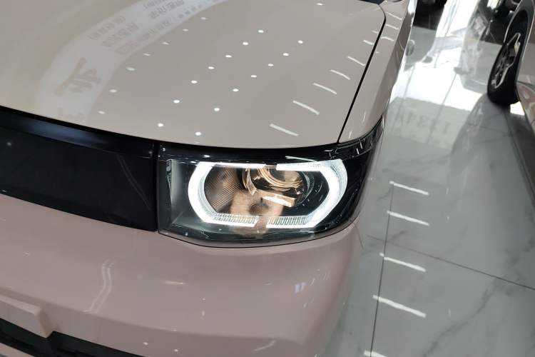 Used Wuling Hongguang MINIEV 2021 Macaron Premium Model – Lithium-NMC