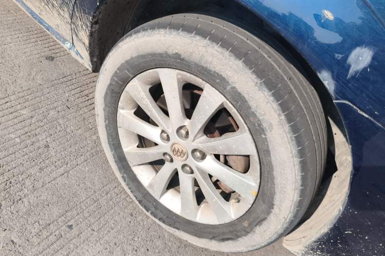 Used Buick GL8 2014 2.4L Classic Edition