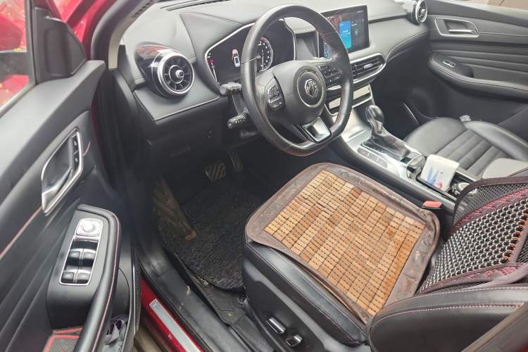 Used MG HS 2018 20T Automatic Two-Wheel Drive Hormone Passion Edition China V Standard