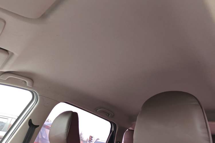 Used Baojun 730 2019 1.5T Manual Fashion Model 7-seater China VI