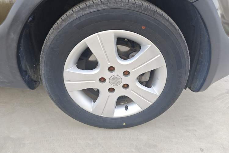 Used Suzuki SX4 2012 1.6L Automatic Ruiqi Model