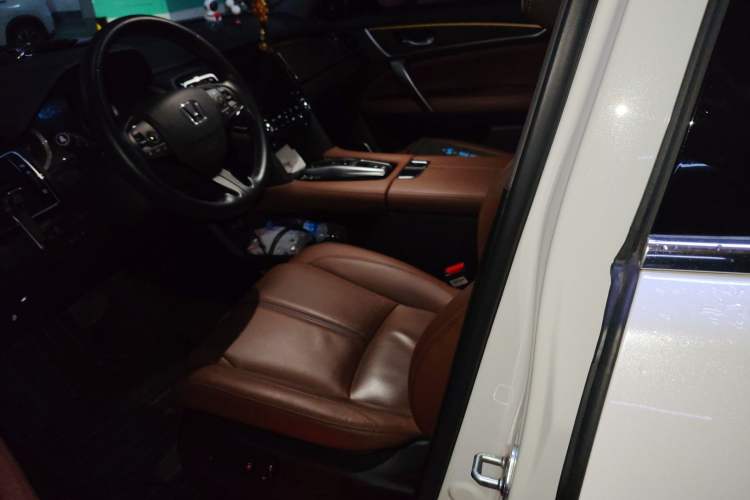 Used Honda UR-V 2020 370TURBO Two-Wheel Drive Luxury Edition
