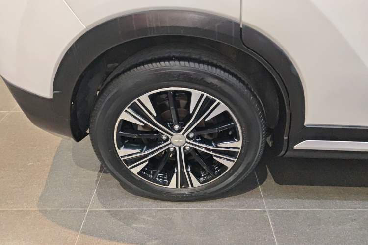 Used Mitsubishi Eclipse Cross 2019 1.5T CVT Two-Wheel Drive Dream Edition China VI Standard