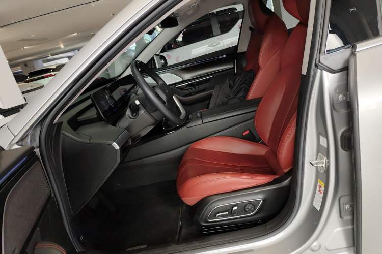 Used XPeng P7 2020 670E
