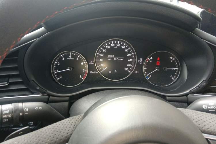 Used Mazda 3 Axela 2023 2.0L Automatic ZhiZhen Edition