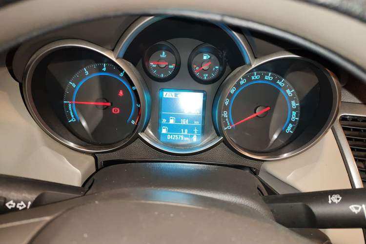 Used Chevrolet Cruze 2015 1.5L Classic SE MT
