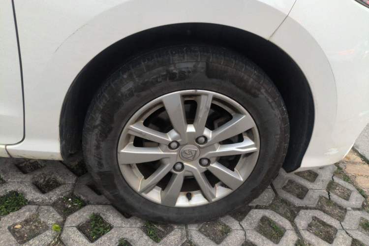Used Baojun 360 2019 Revised Version 1.5L Manual Elite China VI
