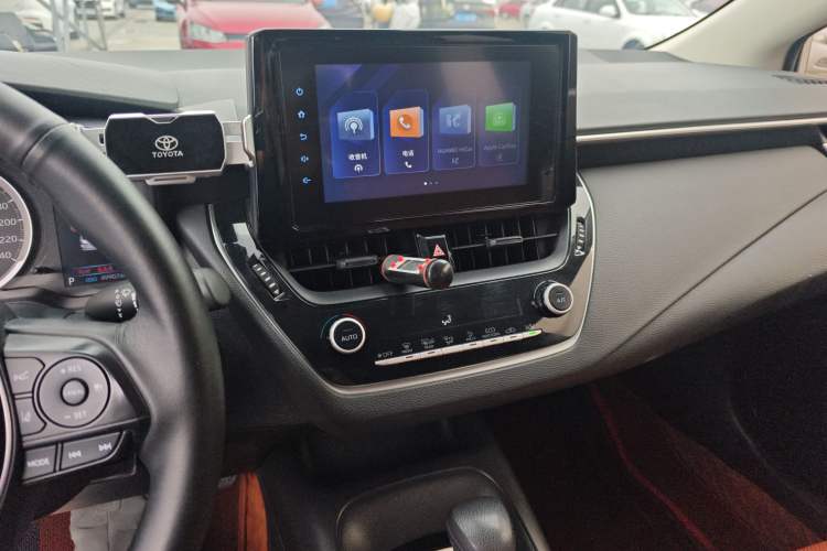 Used Toyota Corolla 2022 Dual-Motor 1.8L E-CVT Pioneer Edition
