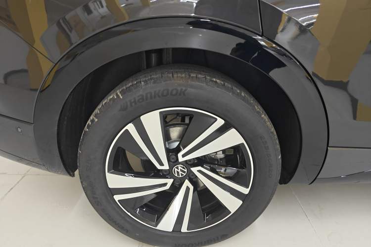 Used Volkswagen Tavendor 2026 Model 380TSI Four-Wheel Drive R-Line Cruise Zhongxiang Edition