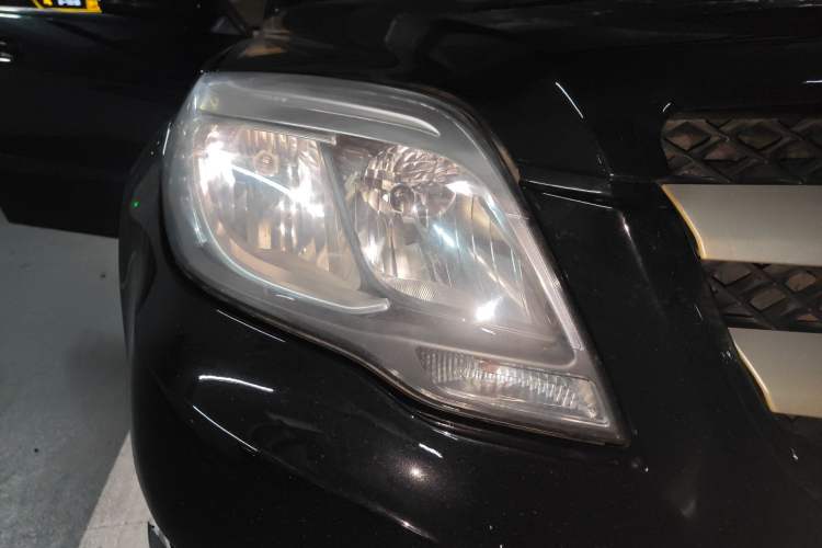 Used Mercedes-Benz GLK-Class 2013 GLK 300 4MATIC Dynamic Edition Right Front Headlight