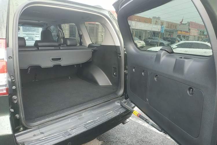 Used Toyota Prado 2015 2.7L Automatic Standard Edition