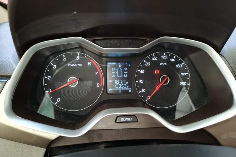 Used Baojun 310W 2017 1.5L Manual Comfort Version China VI Emission Standard