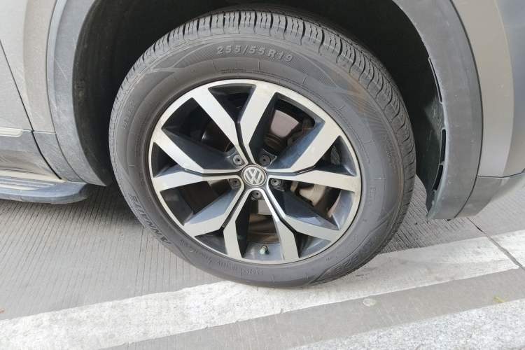 Used Volkswagen Teramont 2017 330TSI Two-Wheel-Drive Luxury Edition
