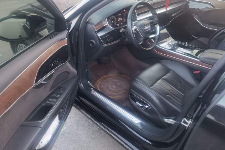 Used Audi A8 2019 Facelifted Plus A8L 50 TFSI quattro Luxury Edition