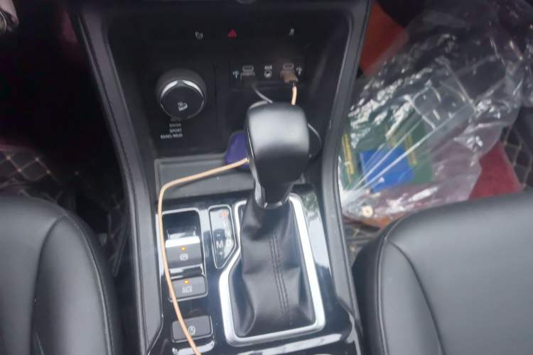 Used Jeep Grand Commander 2018 2.0T Four-Wheel Drive Enjoyment Edition China VI