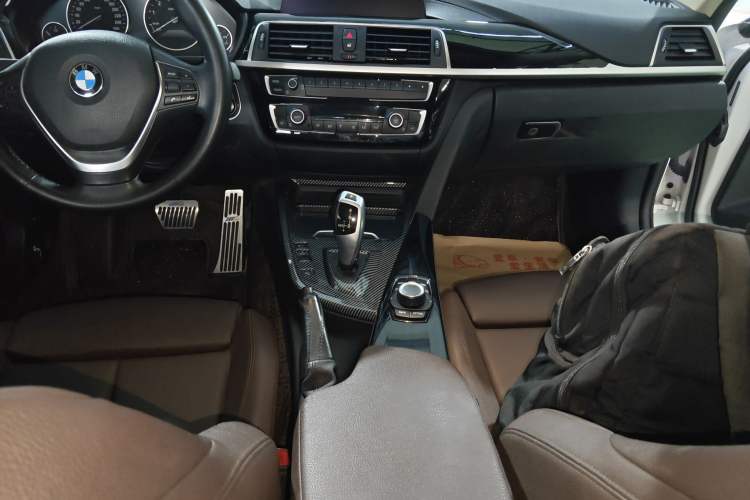 Used BMW 3 Series 2018 320Li Fashion Model
