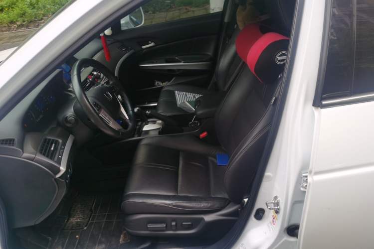 Used Honda Crosstour 2012 2.4L Luxury Edition