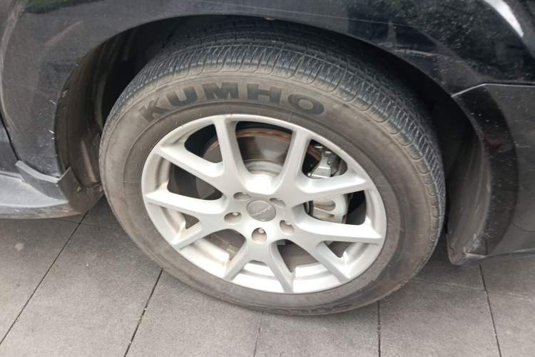 Used Dodge Journey 2013 2.4L Two-Wheel Drive Luxury Version