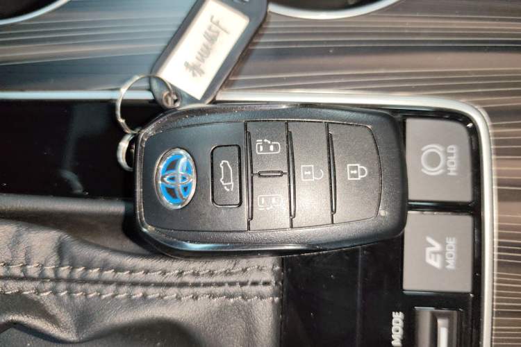 Used Toyota Granvia 2023 2.5L Hybrid Flagship VIP Edition Interior 1