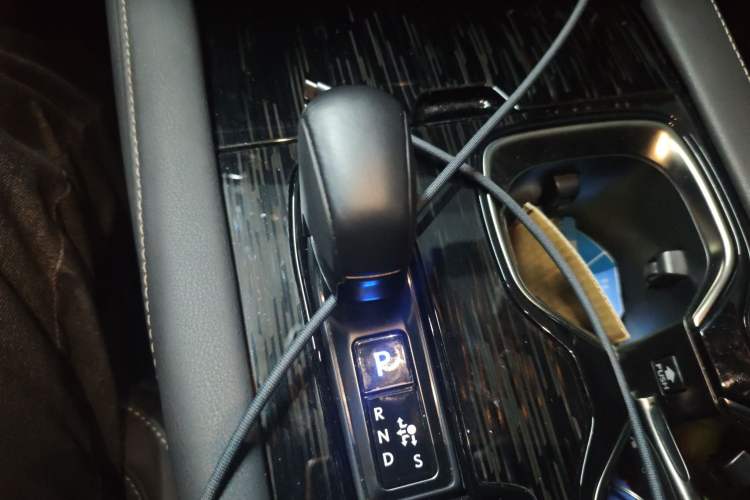 Used Lexus RX 2023 350h Two-Wheel Drive Enjoyment Version Gear Lever