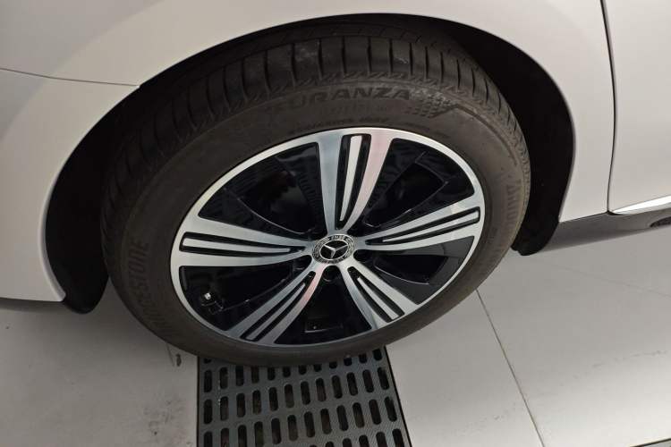 Used Mercedes-Benz EQE 2025 500 4MATIC Luxury Edition