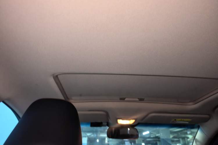 Used Baojun 560 2016 1.8L Manual Luxury Edition Headliner