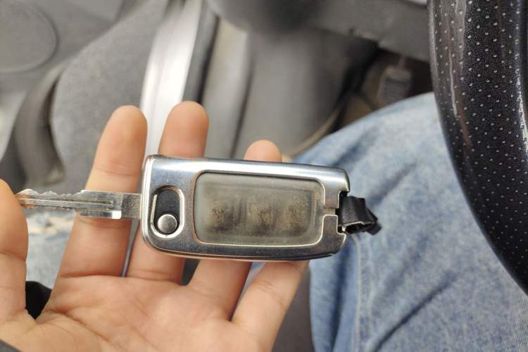 Used Foton Toano 2020 2.0T Multi-Function Short Wheelbase Mid-Roof 5/6-Seater China VI Emission Standard 4F20TC3