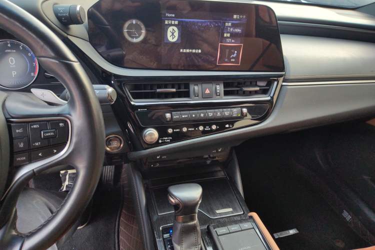 Used Lexus ES 2021 200 Excellence Edition