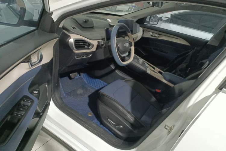 Used Geometry A 2021 Pro Enhanced High-Efficiency Range Version 600KM A600 Asian Games Edition