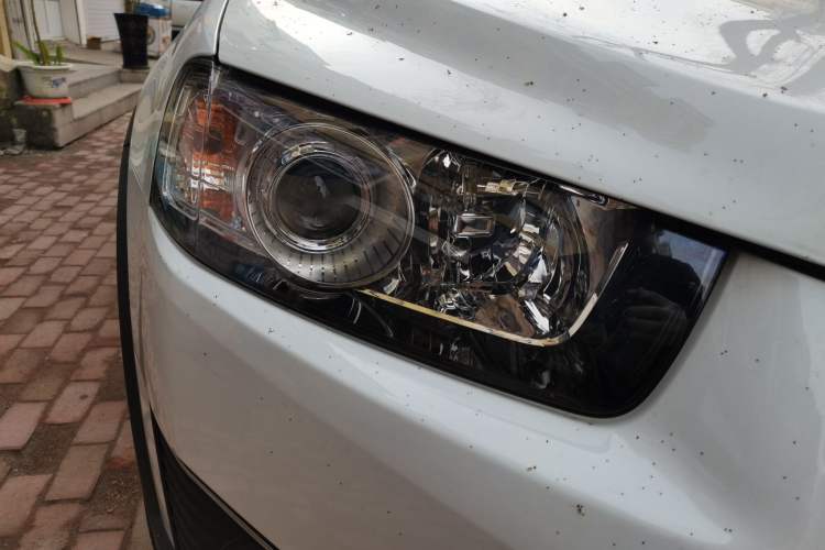 Used Chevrolet Captiva 2017 2.4L 4x4 Flagship Edition 7-Seater Right Front Headlight