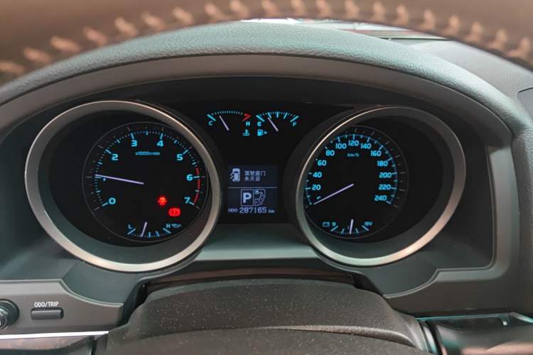 Used Toyota Land Cruiser 2010 4.7L Automatic VX