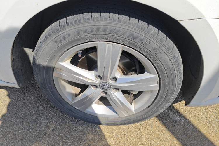 Used Volkswagen Lavida 2017 1.6L Automatic Fashion Edition