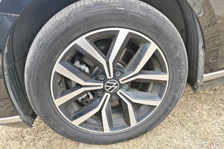 Used Volkswagen Magotan 2020 330TSI DSG Leading Model
