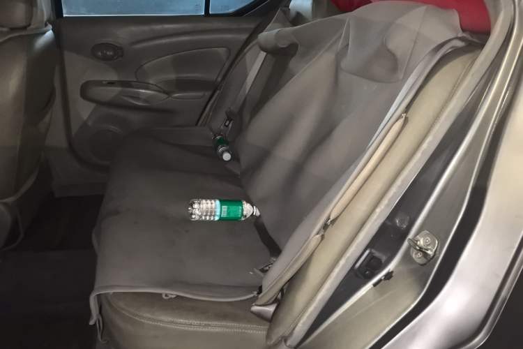 Used Nissan Sunny 2011 1.5XE CVT Comfort Edition Left Rear Seat