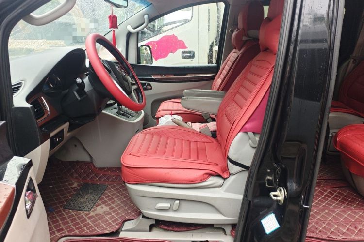Used JAC Group Refine M5 2016 2.0T Gasoline Automatic Business Edition