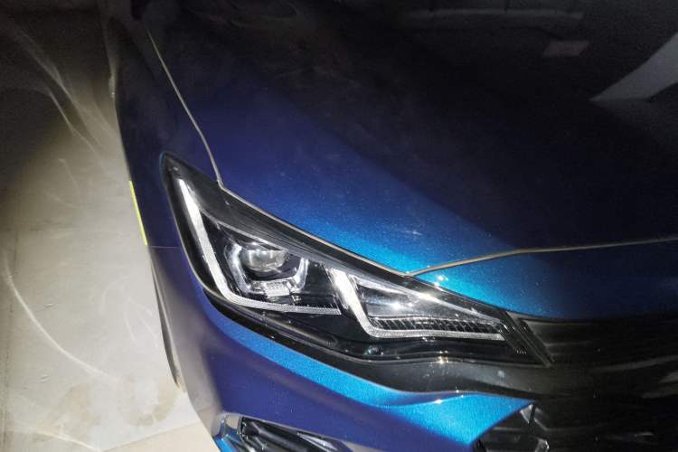 Used Chevrolet Monza 2019 RS 330T Automatic Comfort Edition China VI Standard