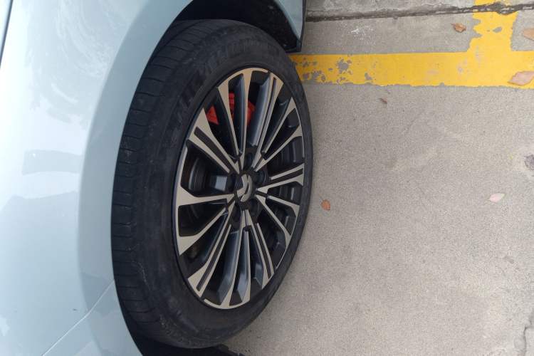 Used Nio ET5T 2024 75kWh Touring Exterior 4