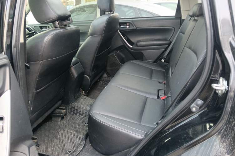 Used Subaru Forester 2016 2.0i Fashion Navigation Edition
