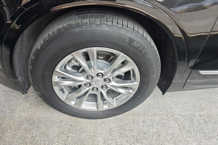 Used Cadillac XT5 2022 2.0T Two-Wheel Drive Luxury Version