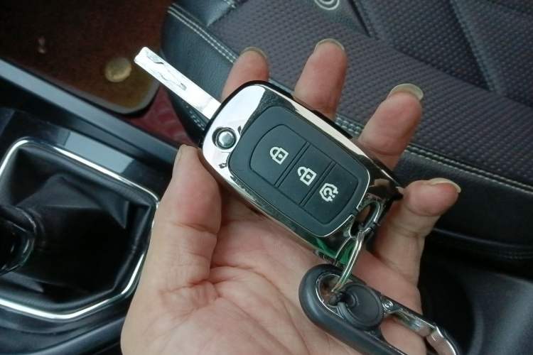 Used Dongfeng Fengon 580Pro 2020 220T Manual Yuling Edition
