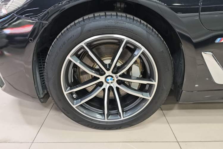 Used BMW 5 Series New Energy 2021 Restyled 535Le Pioneer Edition M Sport Package
