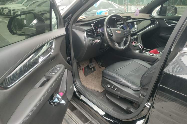 Used Cadillac XT6 2021 2.0T Six-Seater Four-Wheel-Drive Luxury Version