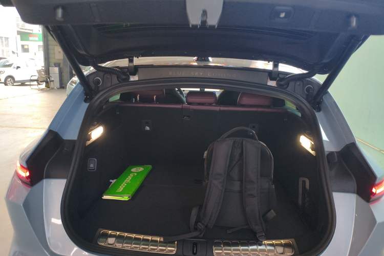 Used Nio ET5T 2025 75 kWh Touring
