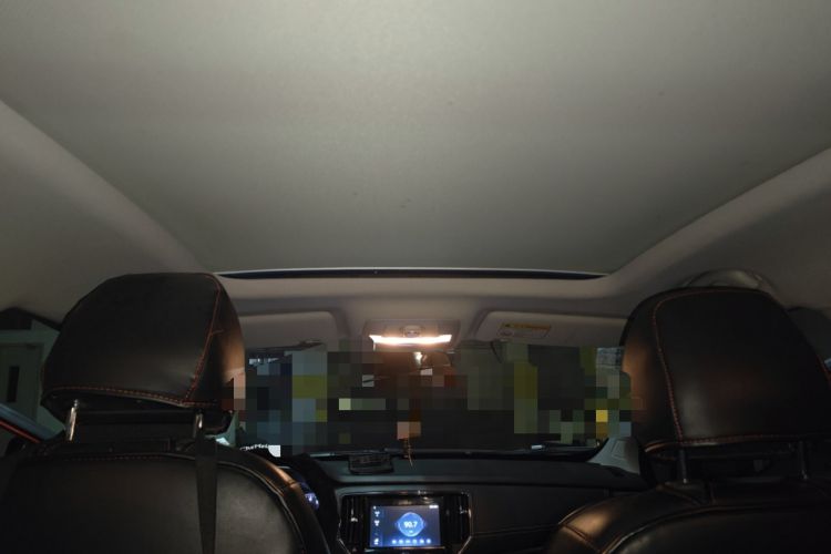 Used Roewe RX5 2016 20T Two-Wheel Drive Manual Flagship Edition
