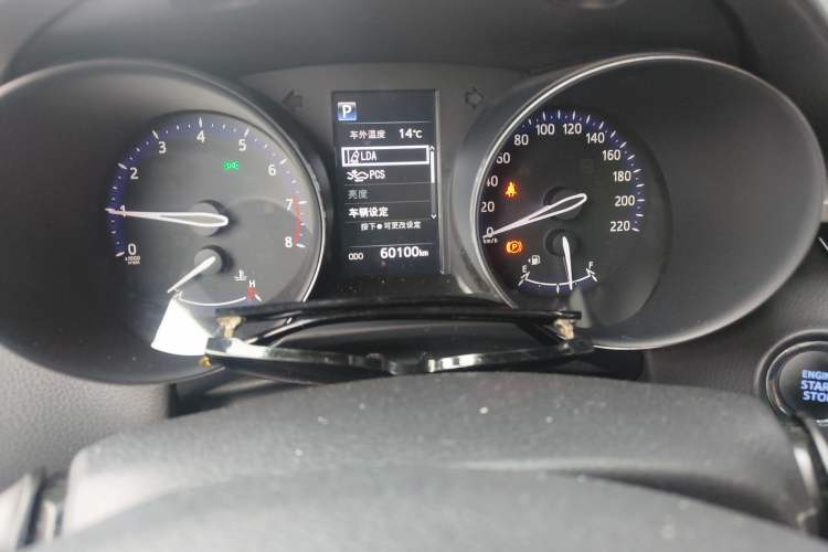 Used Toyota IZOA 2020 2.0L Yi Xiang CARE
