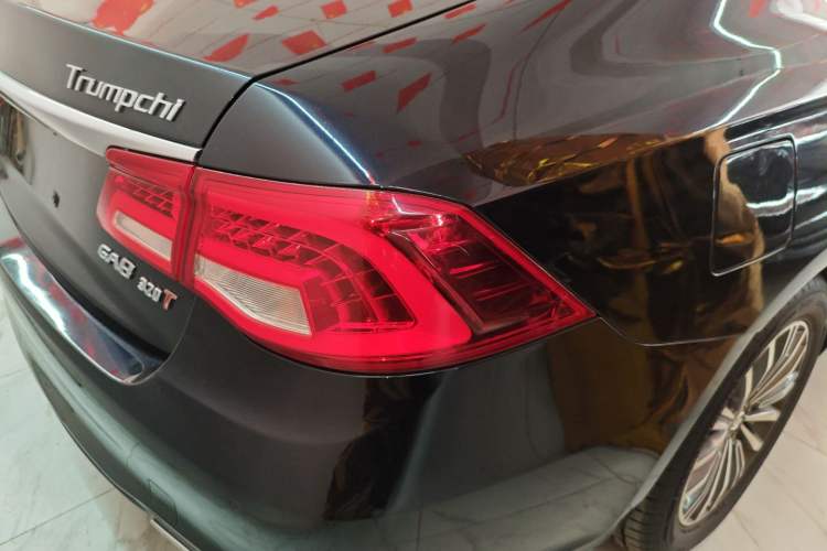 Used GAC Trumpchi GA8 2016 320T Ultimate Edition