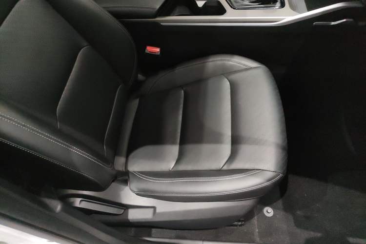 Used Geely Auto Emgrand 2022 4th Generation 1.5L CVT Luxury Model